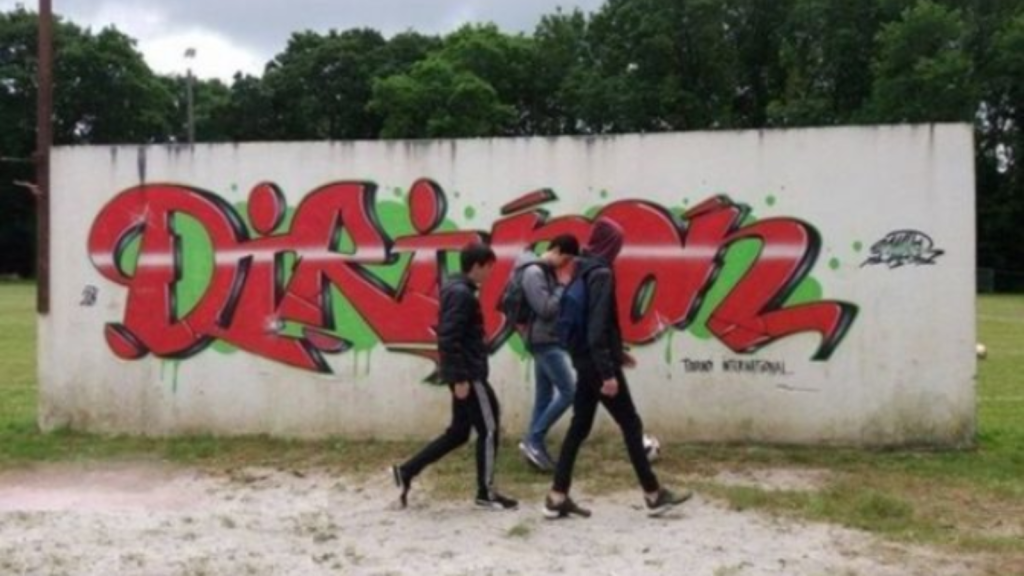 Tournoi international de foot à Dirinon