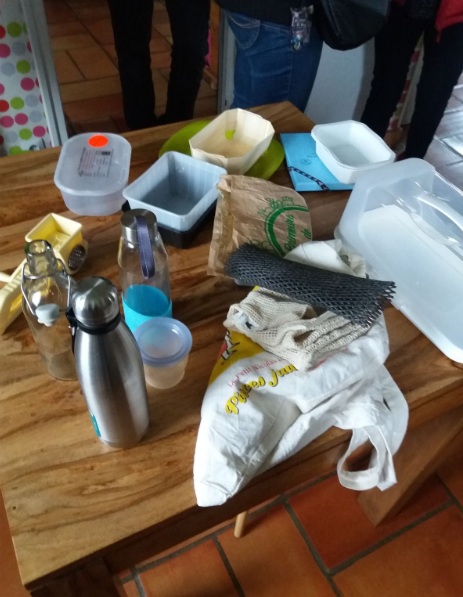 Gourde en inox et autres contenants réutilisables