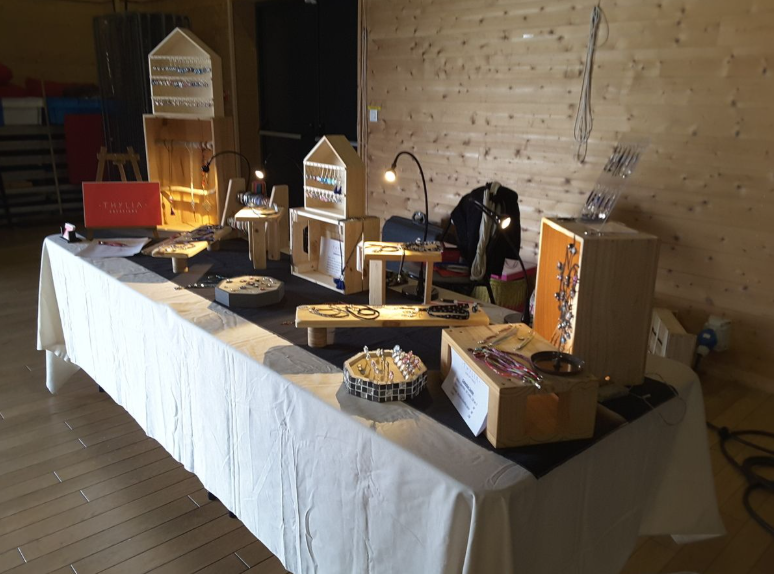 Stand de Thylia Créations sur un marché de créateurs