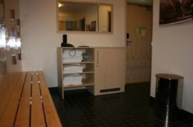 Les vestiaires du sauna